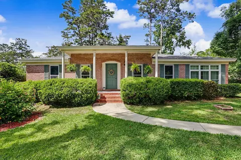 2204 Woodbine Dr, Tallahassee, FL 32309