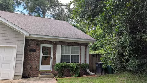 1724 Corey Wood Cir, Tallahassee, FL 32304