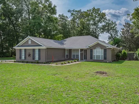 140 Duncan Dr, Crawfordville, FL 32327