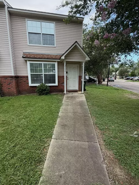 2796 Tess Cir, Tallahassee, FL 32304