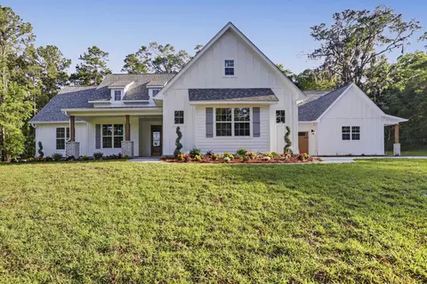 116 Bannerman Rd, Tallahassee, FL 32312
