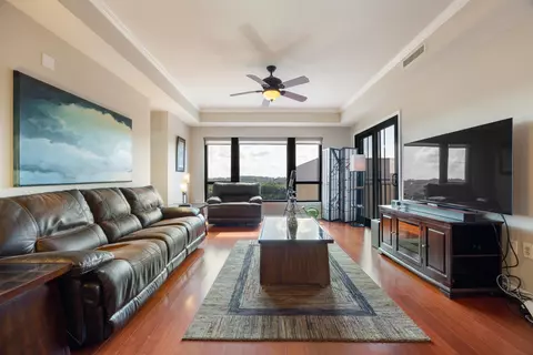 121 N Monroe St #7006, Tallahassee, FL 32301