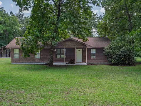 1207 Dr Mlk Jr Memorial Rd, Crawfordville, FL 32327