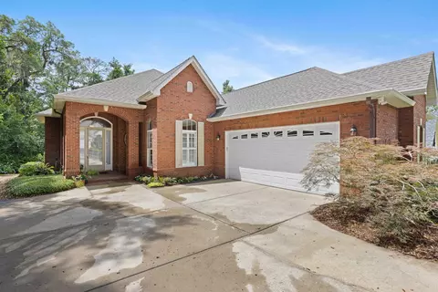 1489 Vieux Carre Dr, Tallahassee, FL 32308