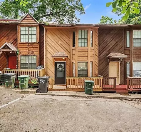 424 Victory Garden Dr, Tallahassee, FL 32301