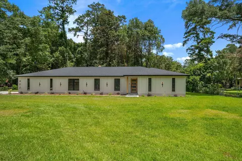 422 Waverly Rd, Tallahassee, FL 32312