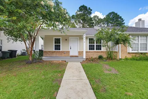 1870 Gina Dr, Tallahassee, FL 32303