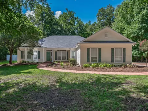 147 Maria Del Carmen Ln, Crawfordville, FL 32327