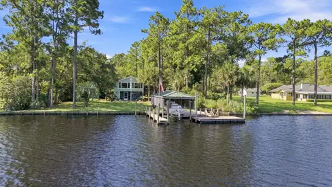 241 Rio Vista Dr, Sopchoppy, FL 32358