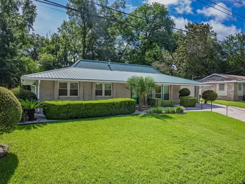 1305 Bonnie Dr, Tallahassee, FL 32304