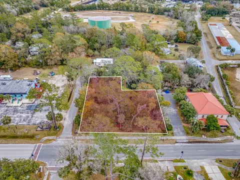 19 E Pine St, Saint Marks, FL 32355 photo 2