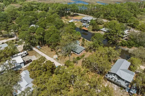 View/Area - 40 Pompano Dr, Panacea, FL 32346 photo 5 of 10