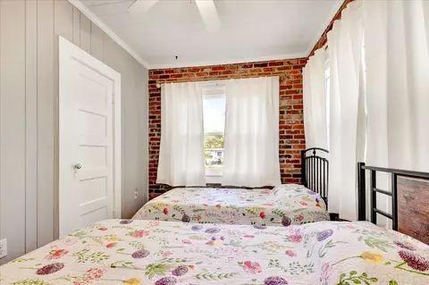 Bedroom - 40 Pompano Dr, Panacea, FL 32346 photo 4 of 8