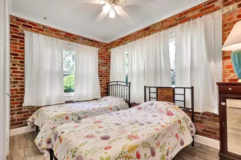 Bedroom - 40 Pompano Dr, Panacea, FL 32346 photo 3 of 8