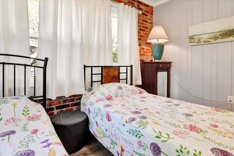 Bedroom - 40 Pompano Dr, Panacea, FL 32346 photo 5 of 8