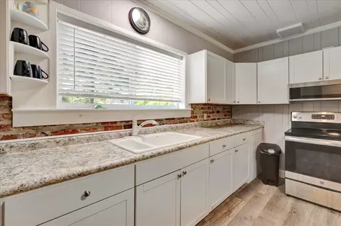 Kitchen - 40 Pompano Dr, Panacea, FL 32346 photo 2 of 3