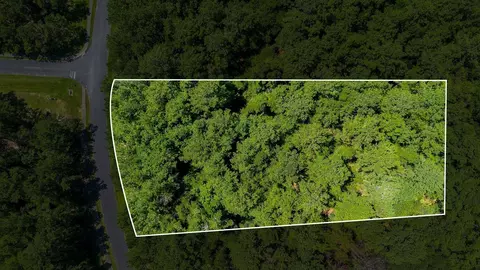 95 Peachtree Dr, Quincy, FL 32351