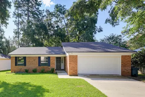 761 Lupine Ln, Tallahassee, FL 32308