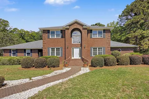 5020 Centennial Oak Cir, Tallahassee, FL 32308