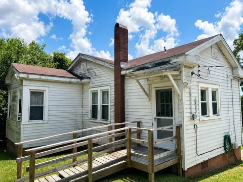 220 Young St, Tallahassee, FL 32301