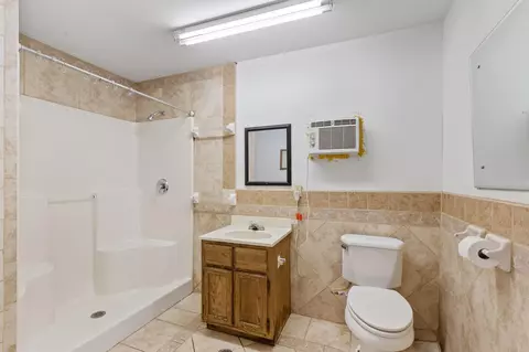 Bath - 7885 Beach Rd, Perry, FL 32348 photo 4 of 4