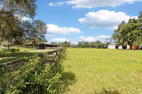 Exterior - 7885 Beach Rd, Perry, FL 32348 photo 12 of 17