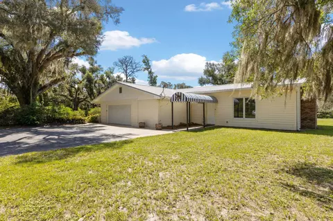 Exterior - 7885 Beach Rd, Perry, FL 32348 photo 14 of 17