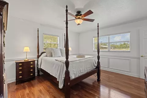 Bedroom - 7885 Beach Rd, Perry, FL 32348 photo 2 of 5