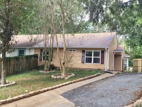 2712 Misty Garden Cir, Tallahassee, FL 32303
