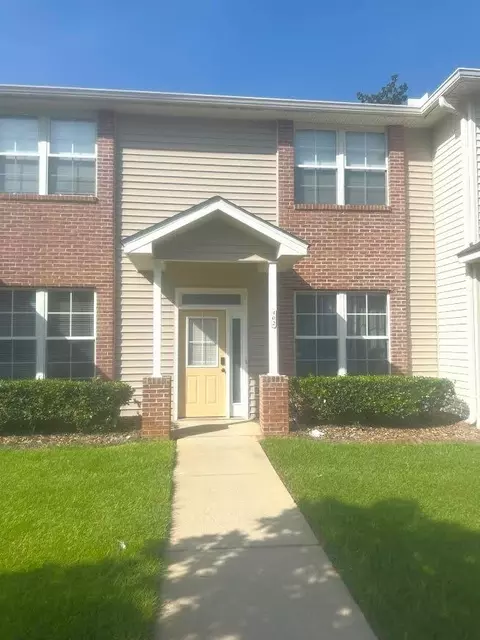 3400 Old Bainbridge Rd #402, Tallahassee, FL 32303