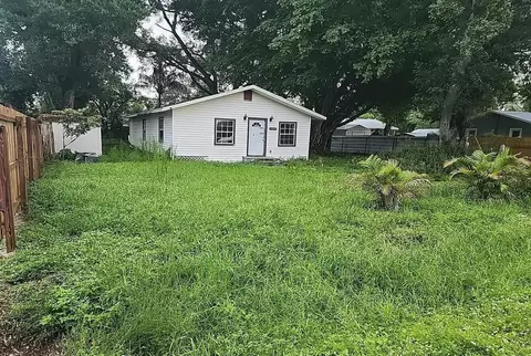 2207 E 38th Ave, Bradenton, FL 34208 photo 3