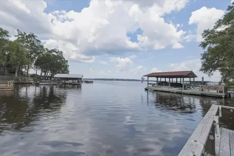 3962 Edgewater Dr, Tallahassee, FL 32310