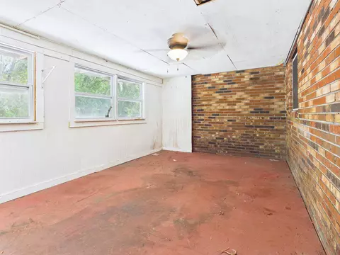 Other - 814 W Leon St, Perry, FL 32347 photo 7 of 11