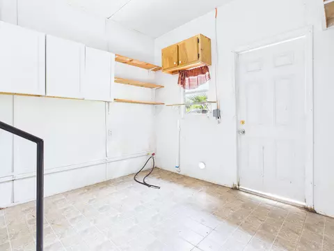 Other - 814 W Leon St, Perry, FL 32347 photo 5 of 11