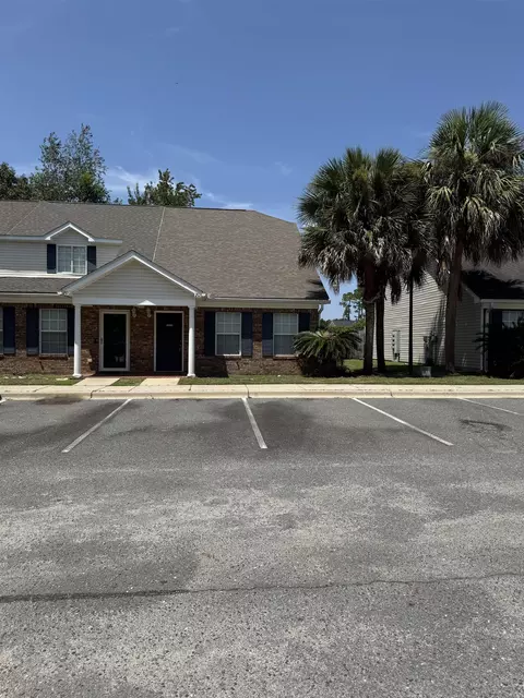 20 Guinevere Ln # A, Crawfordville, FL 32327