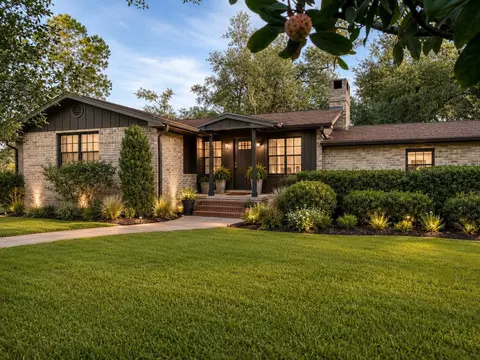 Exterior - 490 Roberts Aman Rd E, Perry, FL 32347 photo 1 of 7