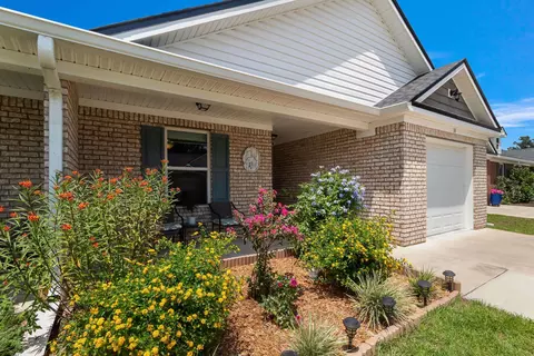 34 Excalibur Dr, Crawfordville, FL 32327