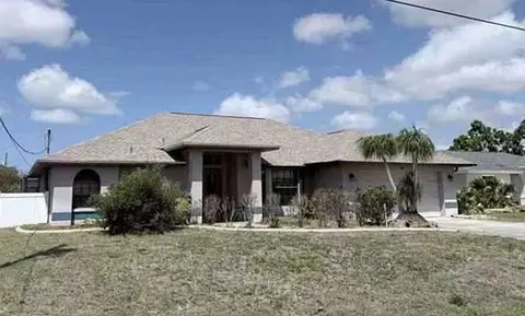 89 Broadmoor Ln, Rotonda West, FL 33947