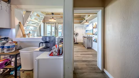 Entry Way - 3166 E Highway 98, Carrabelle, FL 32322 photo 1 of 1