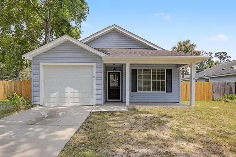 36 Catawba Trl, Crawfordville, FL 32327