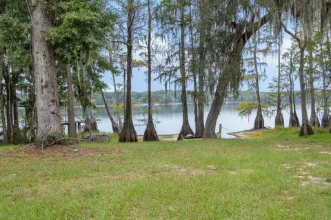 3244 Cathedral Dr, Tallahassee, FL 32310