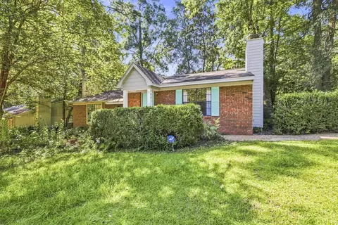 2641 Millbank Dr, Tallahassee, FL 32301
