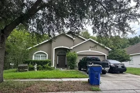 11927 Palm Bay Ct, New Port Richey, FL 34654