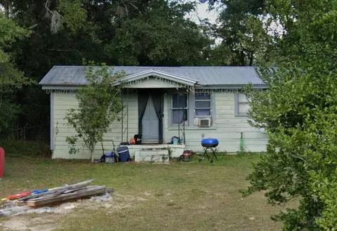 806 Greenleaf Dr, Tallahassee, FL 32305