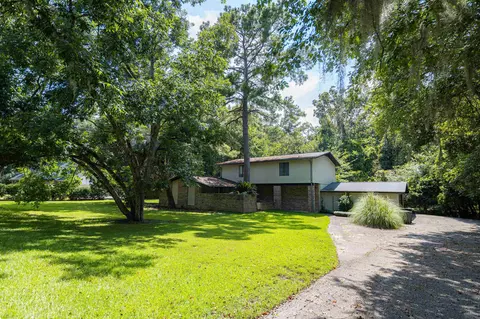 3708 Galway Dr, Tallahassee, FL 32309