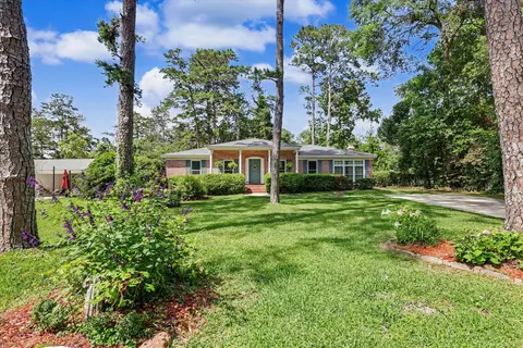2204 Woodbine Dr, Tallahassee, FL 32309