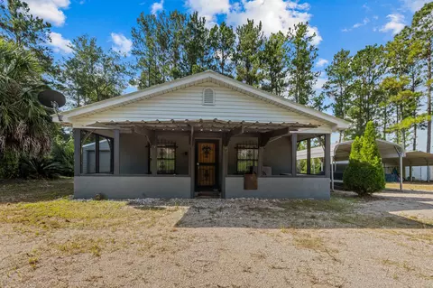 10 Smith Creek Rd, Sopchoppy, FL 32358