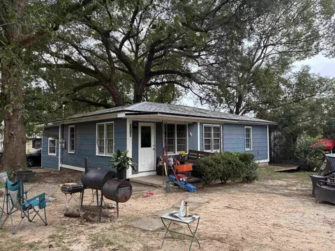 1305 Old Bainbridge Rd, Tallahassee, FL 32303
