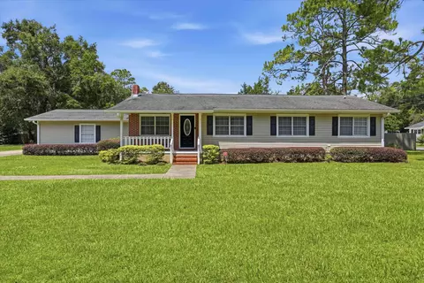 848 Pat Thomas Pkwy, Quincy, FL 32351