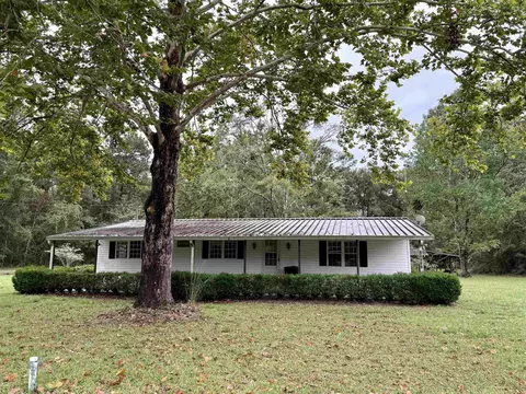 10247 Rebel Cir, Tallahassee, FL 32305
